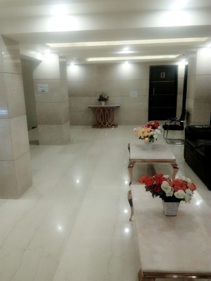 เดอะ แกรนด์ ปาริเซียง Hotel เดลี ภายนอก รูปภาพ